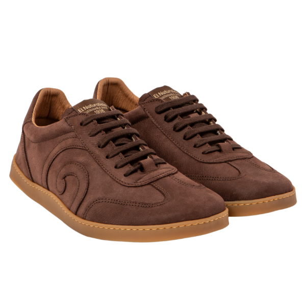 5916 Barefoot Trainer