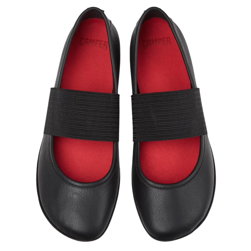 Right Nina Leather Pump (Black)