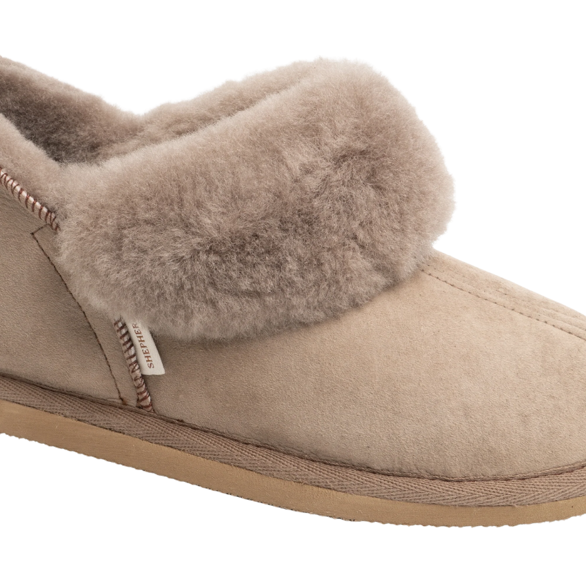 Karin Slipper (Stone)