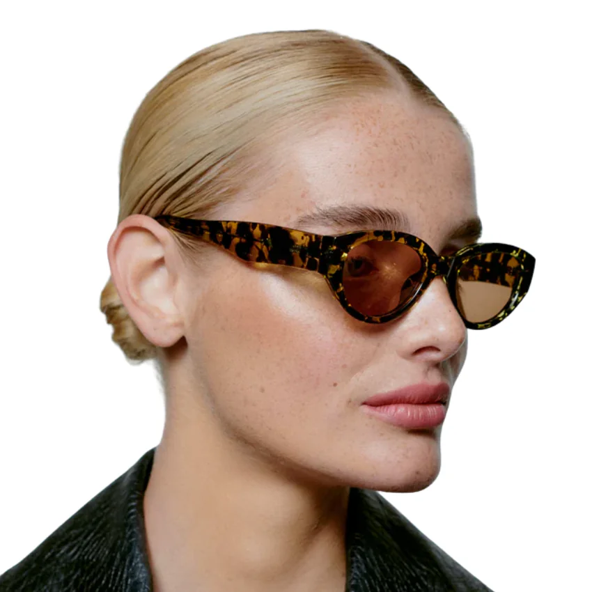 akjærbede-winnie-black-yellow-sunglasses-tinfishshoes